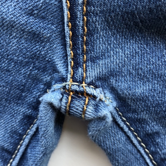 Aeropostale Junior/Girls High Waisted Jegging Style Jeans - Picture 5 of 6